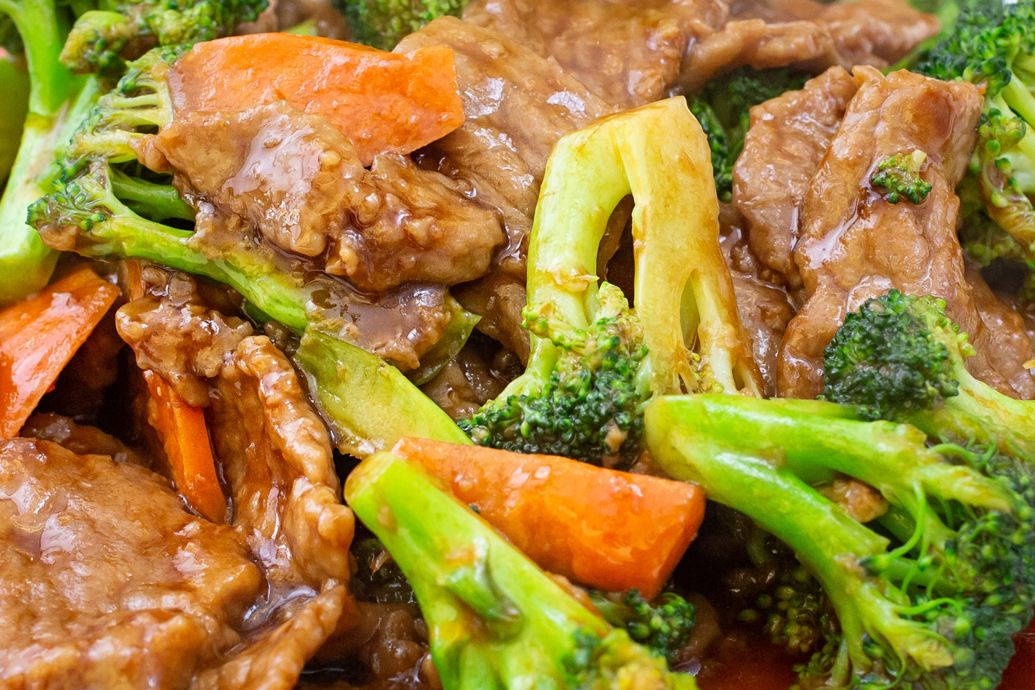beef and broccoli with carrots
